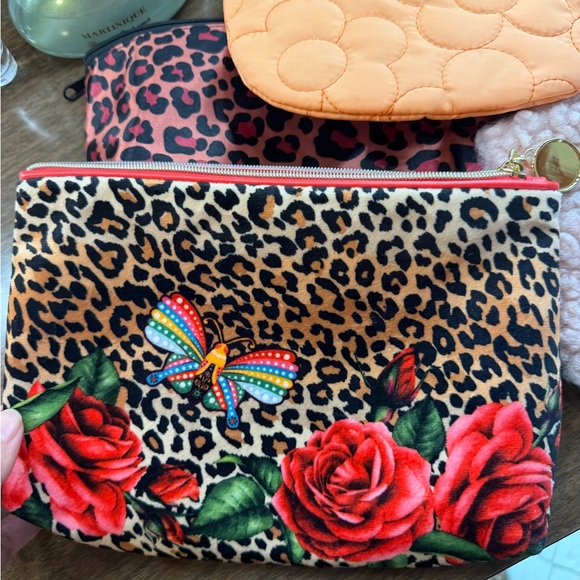 Colorful Patterned Clutch Set - Picture 6 of 7